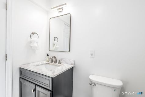 41 Candlewood Vista New Milford CT 06776