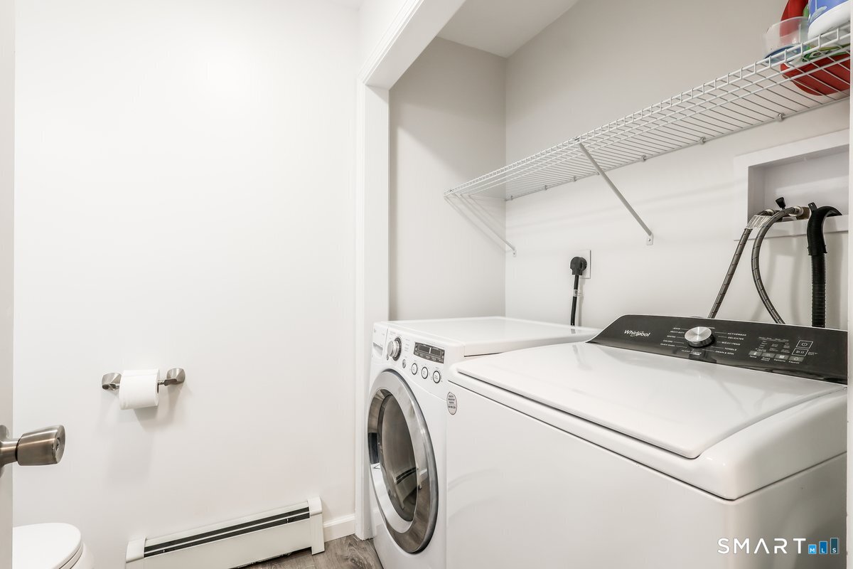 41 Candlewood Vista New Milford CT 06776