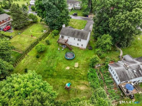 41 Candlewood Vista New Milford CT 06776