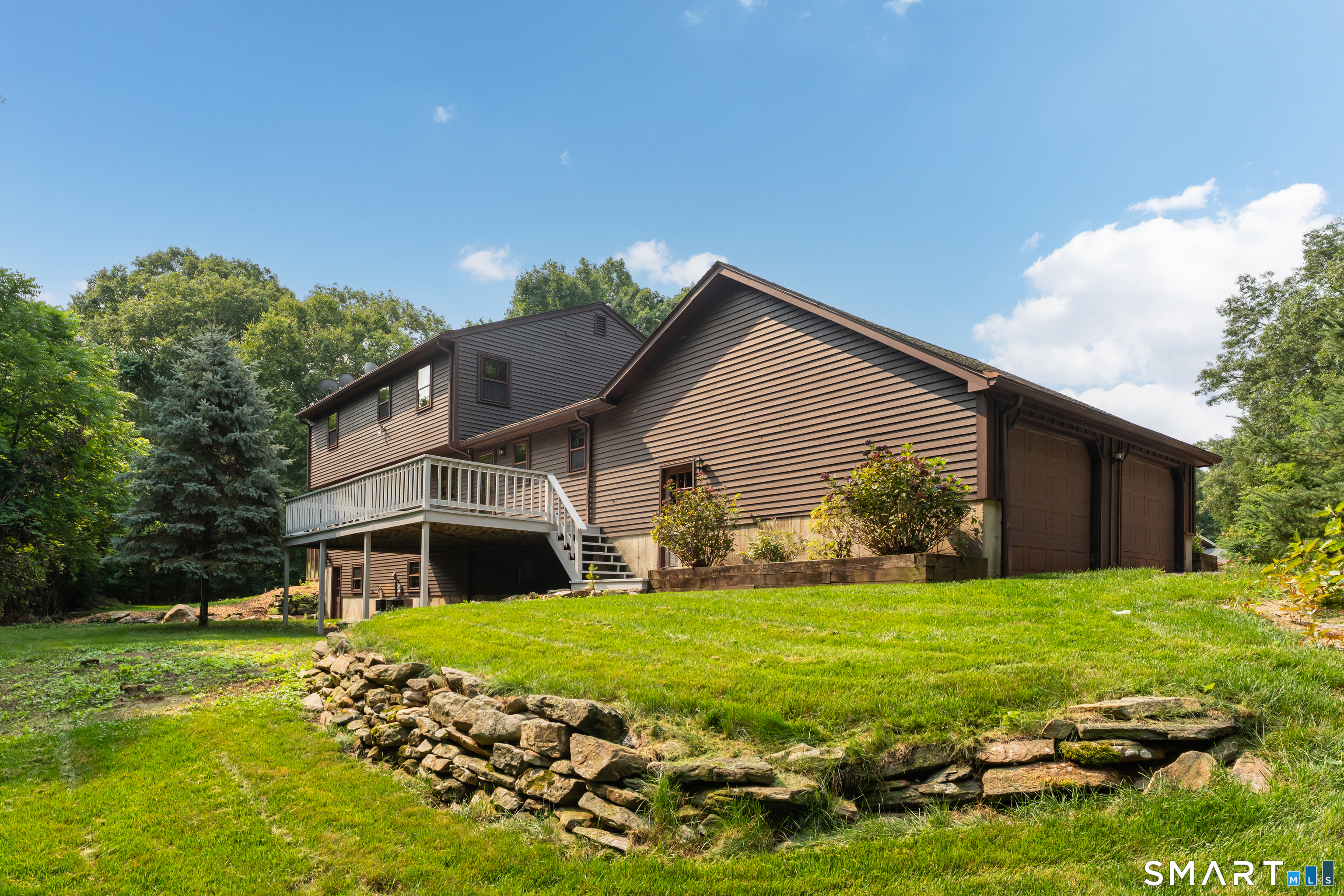 289 South Hoop Pole Road Guilford CT 06437