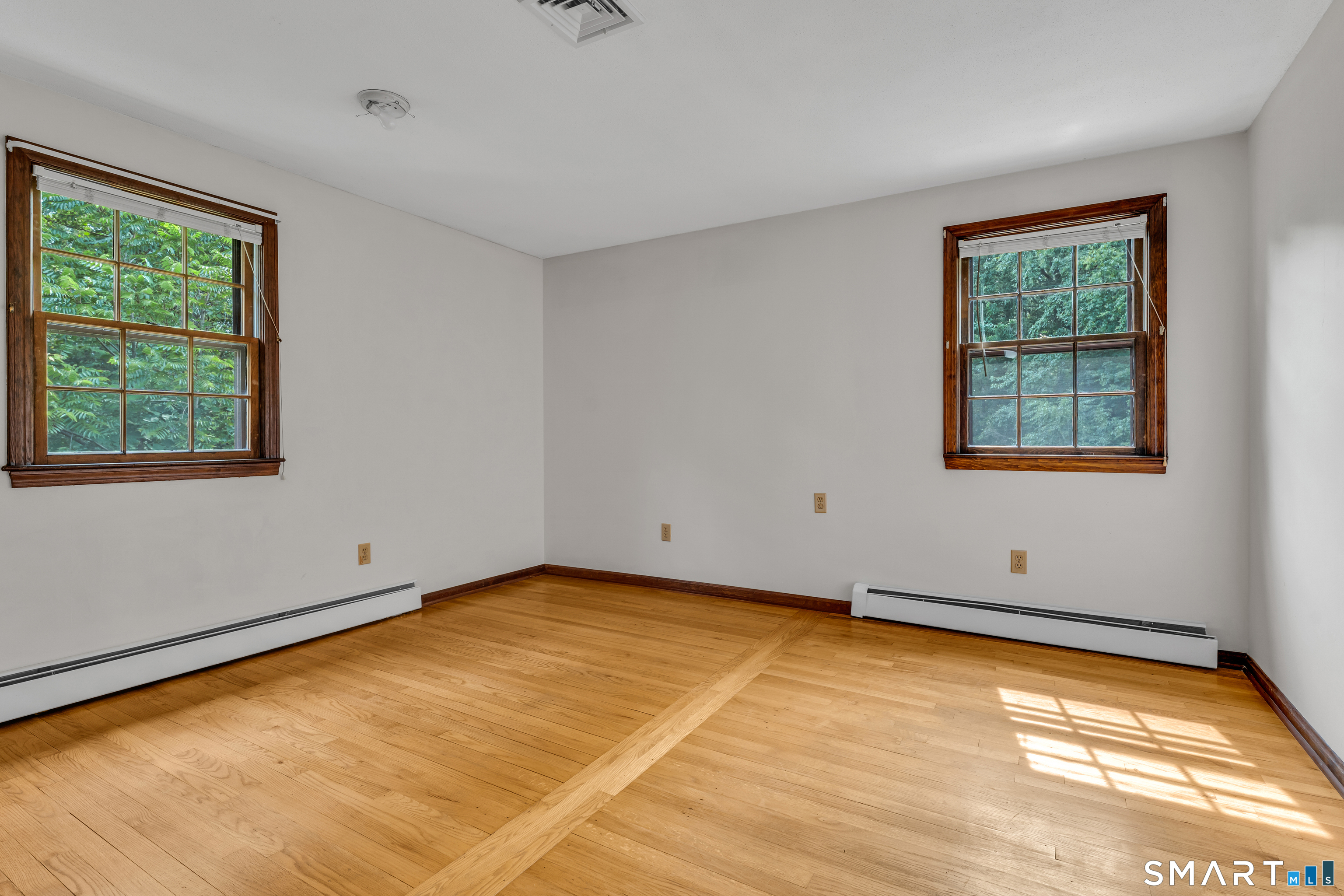 289 South Hoop Pole Road Guilford CT 06437