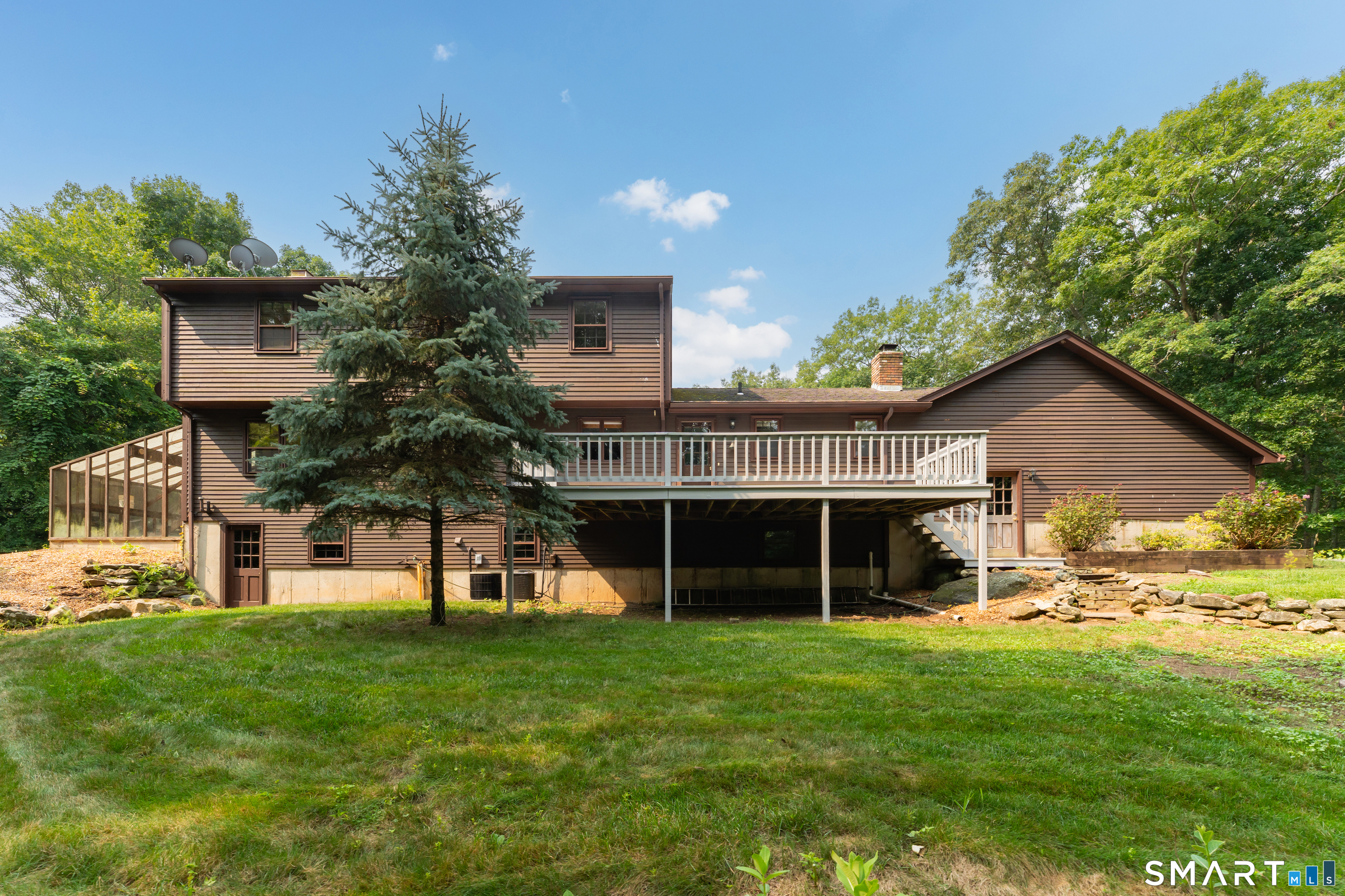 289 South Hoop Pole Road Guilford CT 06437