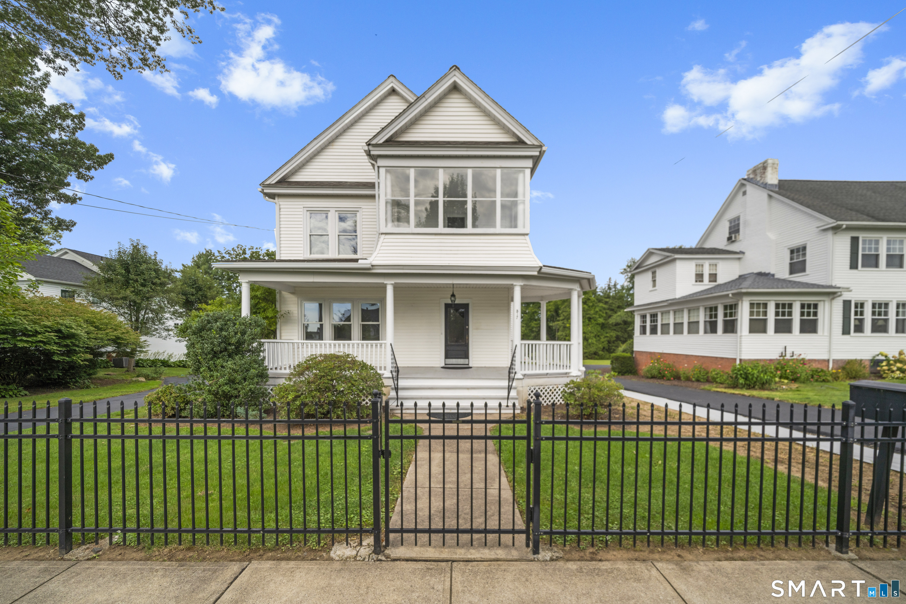 517 North Main Street Suffield CT 06078
