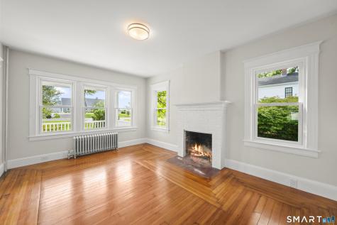 517 North Main Street Suffield CT 06078