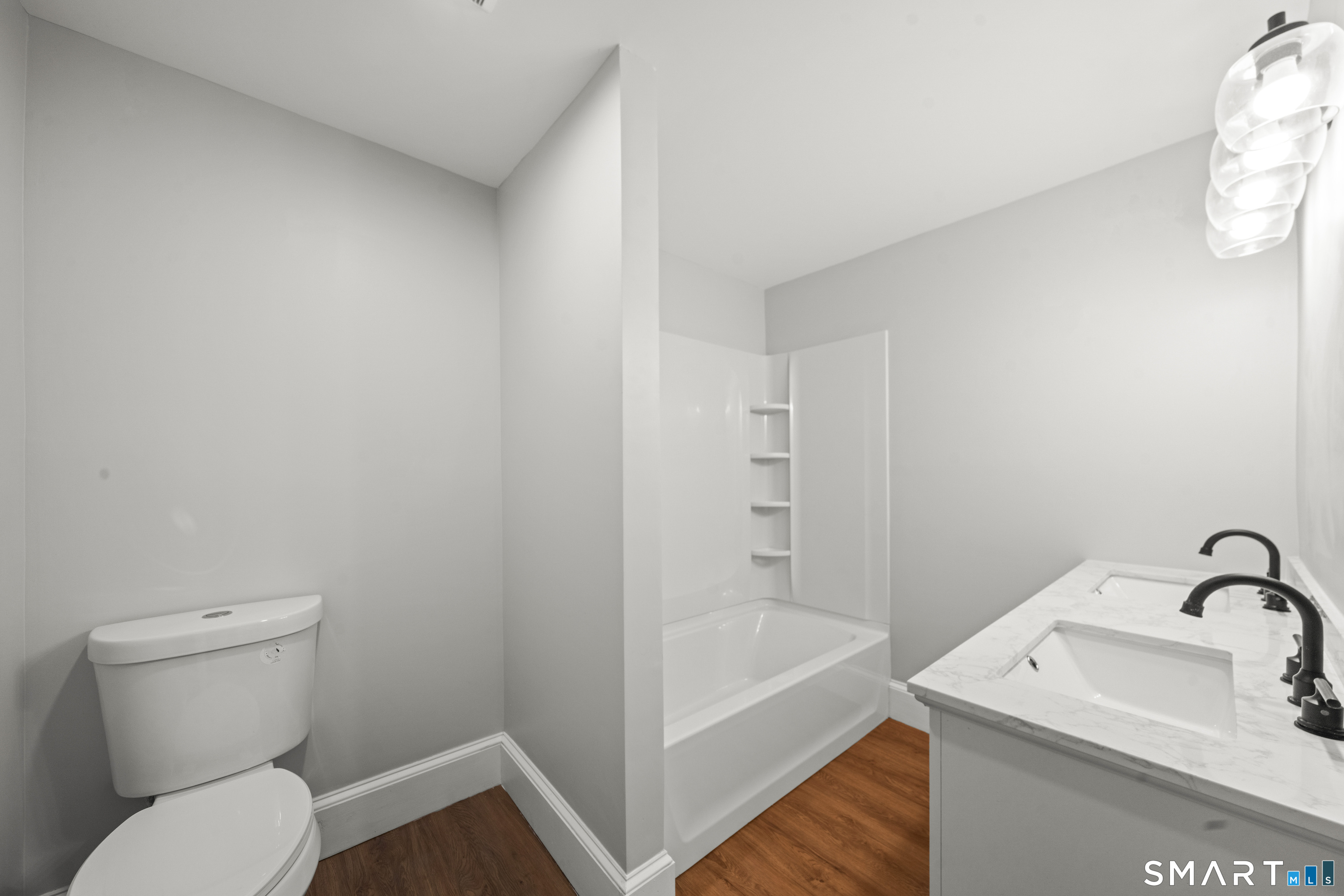 517 North Main Street Suffield CT 06078