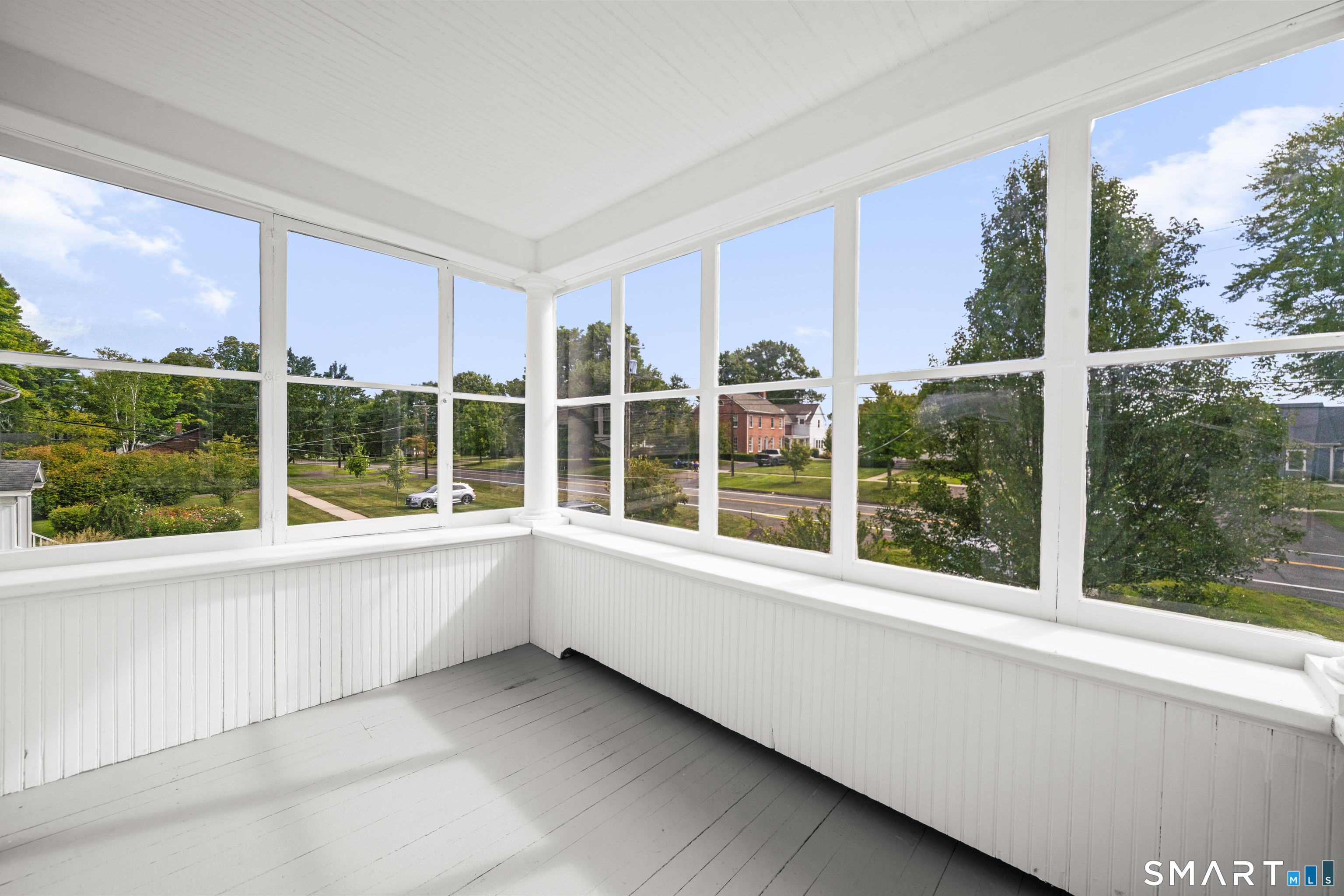 517 North Main Street Suffield CT 06078