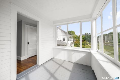 517 North Main Street Suffield CT 06078