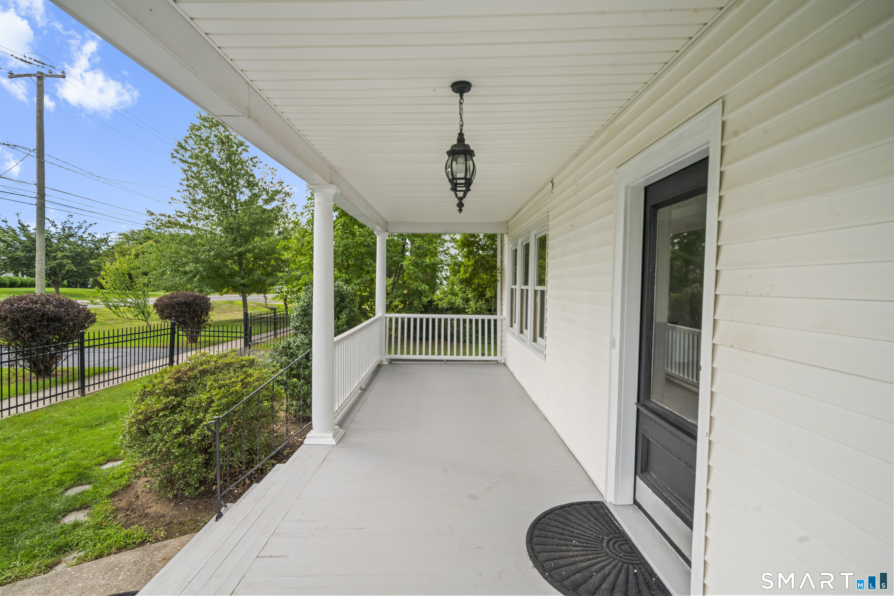 517 North Main Street Suffield CT 06078