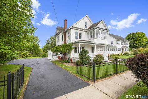 517 North Main Street Suffield CT 06078