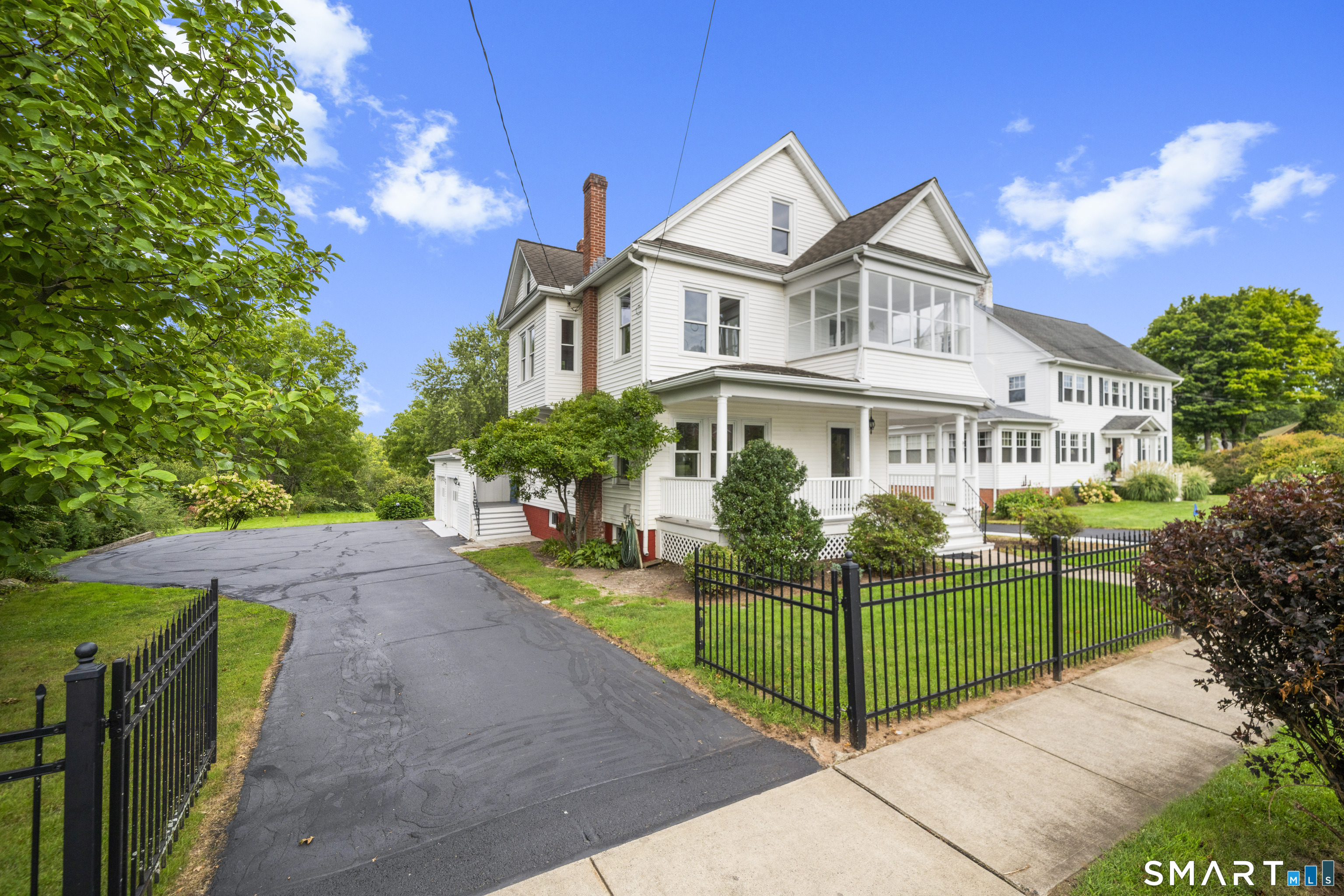 517 North Main Street Suffield CT 06078