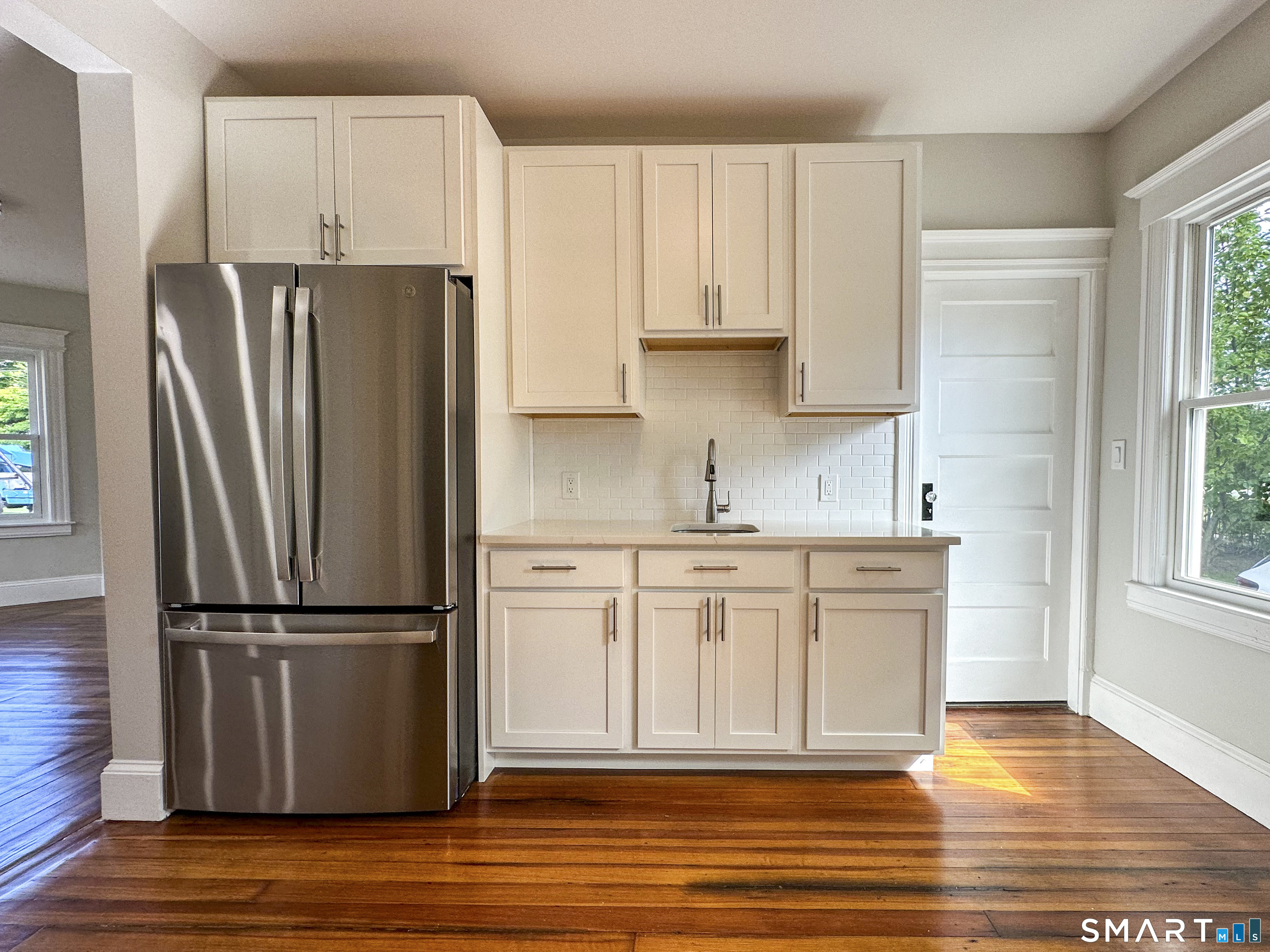 517 North Main Street Suffield CT 06078