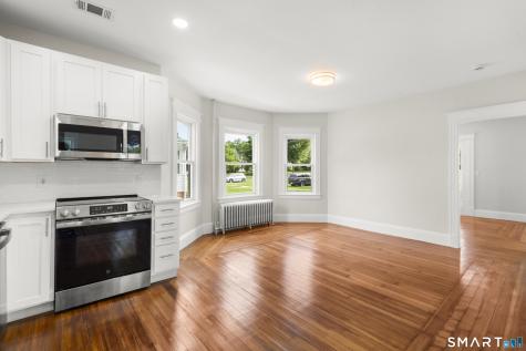 517 North Main Street Suffield CT 06078