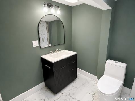 1038 W Main Street Waterbury CT 06708