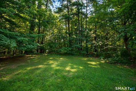 52 Cottage Road Enfield CT 06082