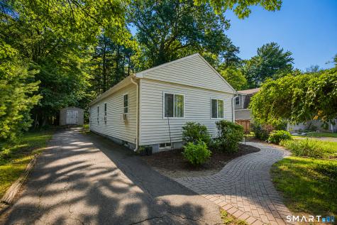 52 Cottage Road Enfield CT 06082