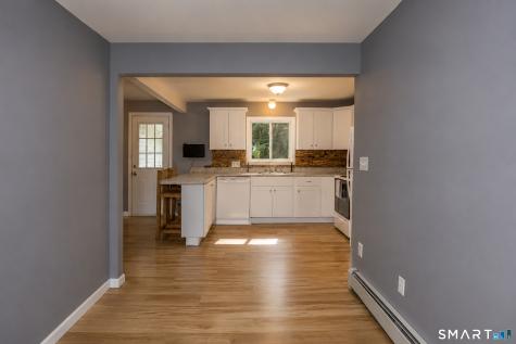 52 Cottage Road Enfield CT 06082