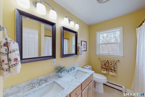 20 Driftway Road Danbury CT 06811