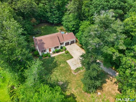 11 Kitteridge Hill Road Old Saybrook CT 06475