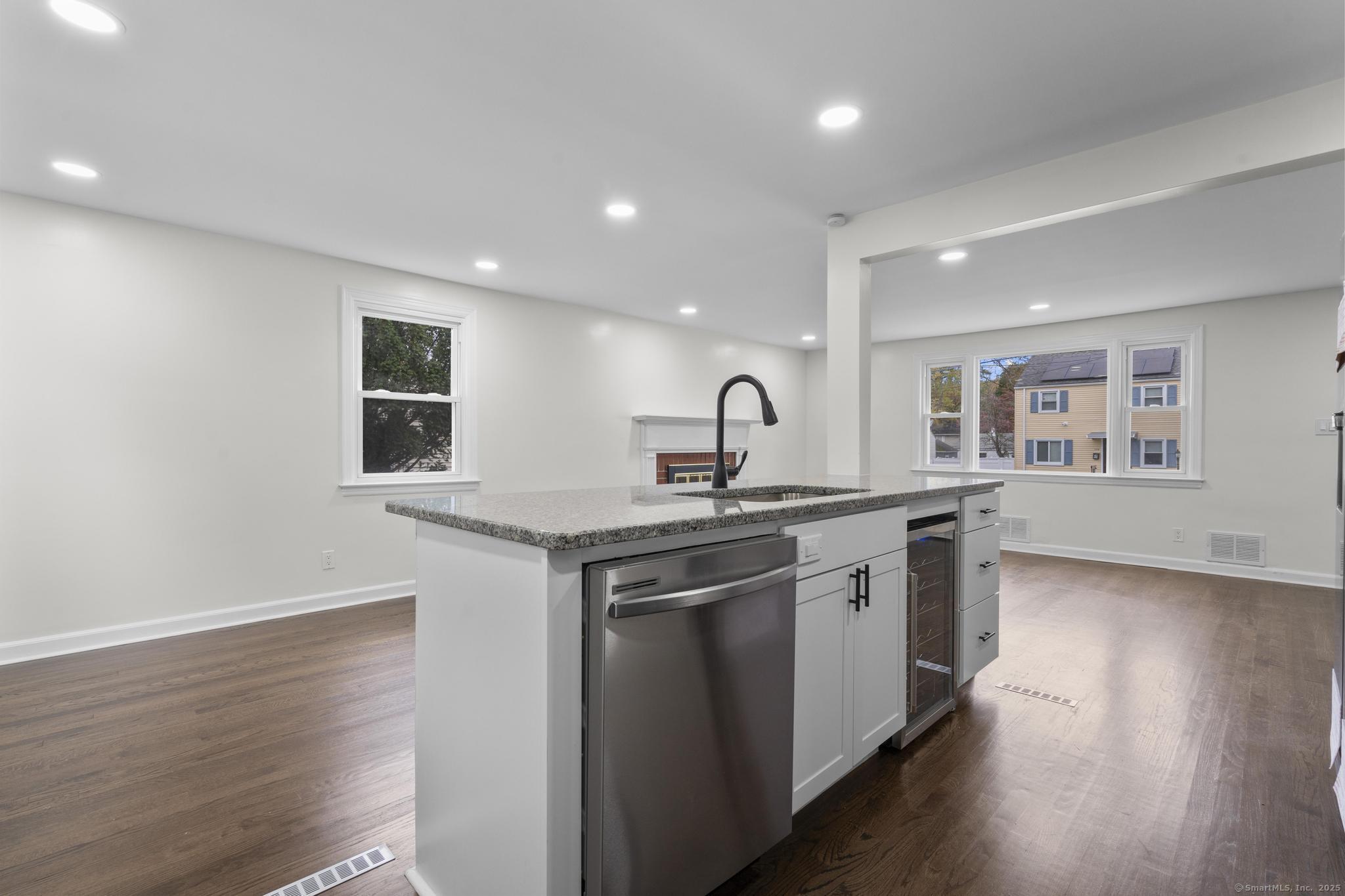 147 Morningside West Street Hartford CT 06112