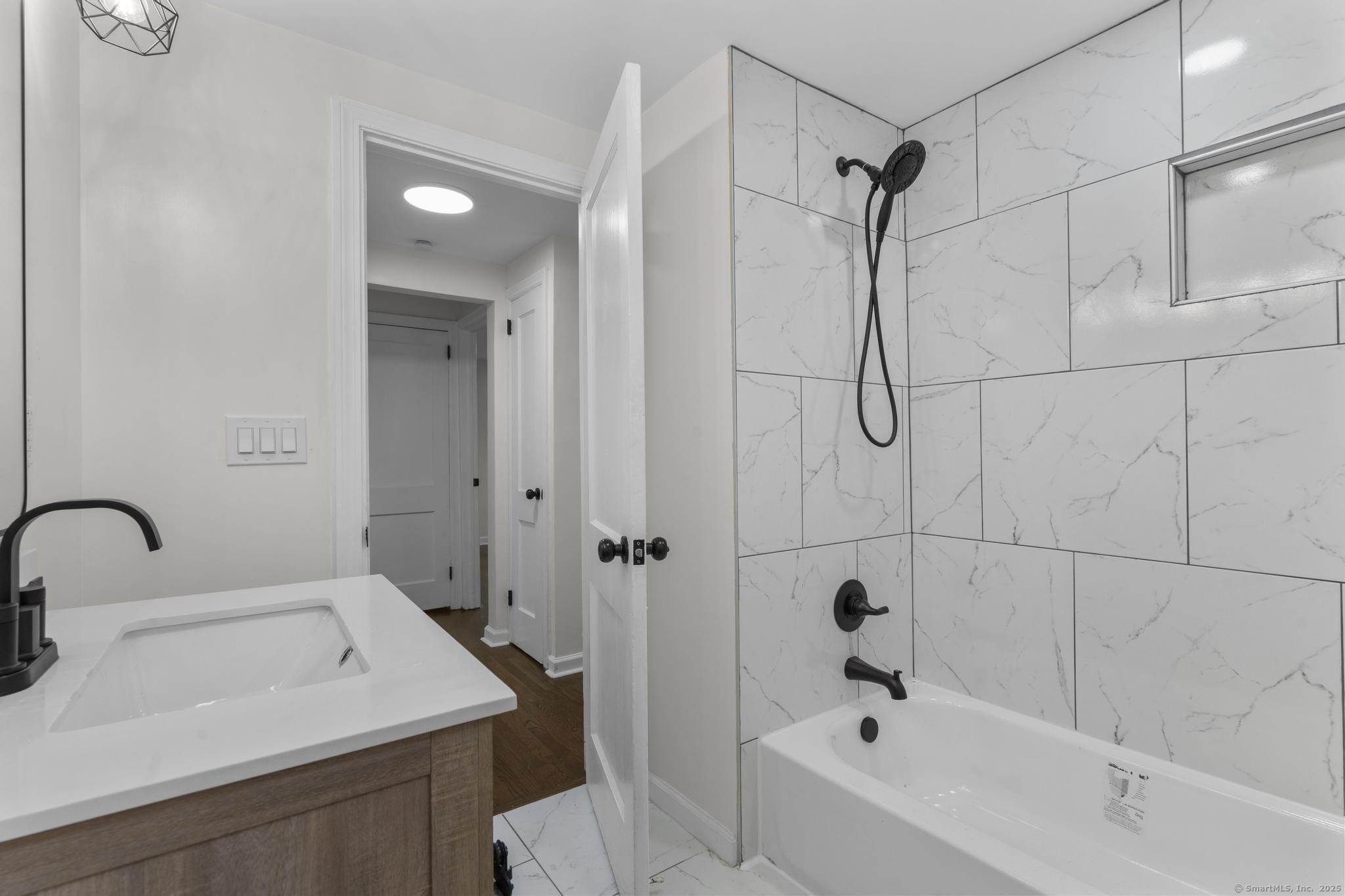 147 Morningside West Street Hartford CT 06112