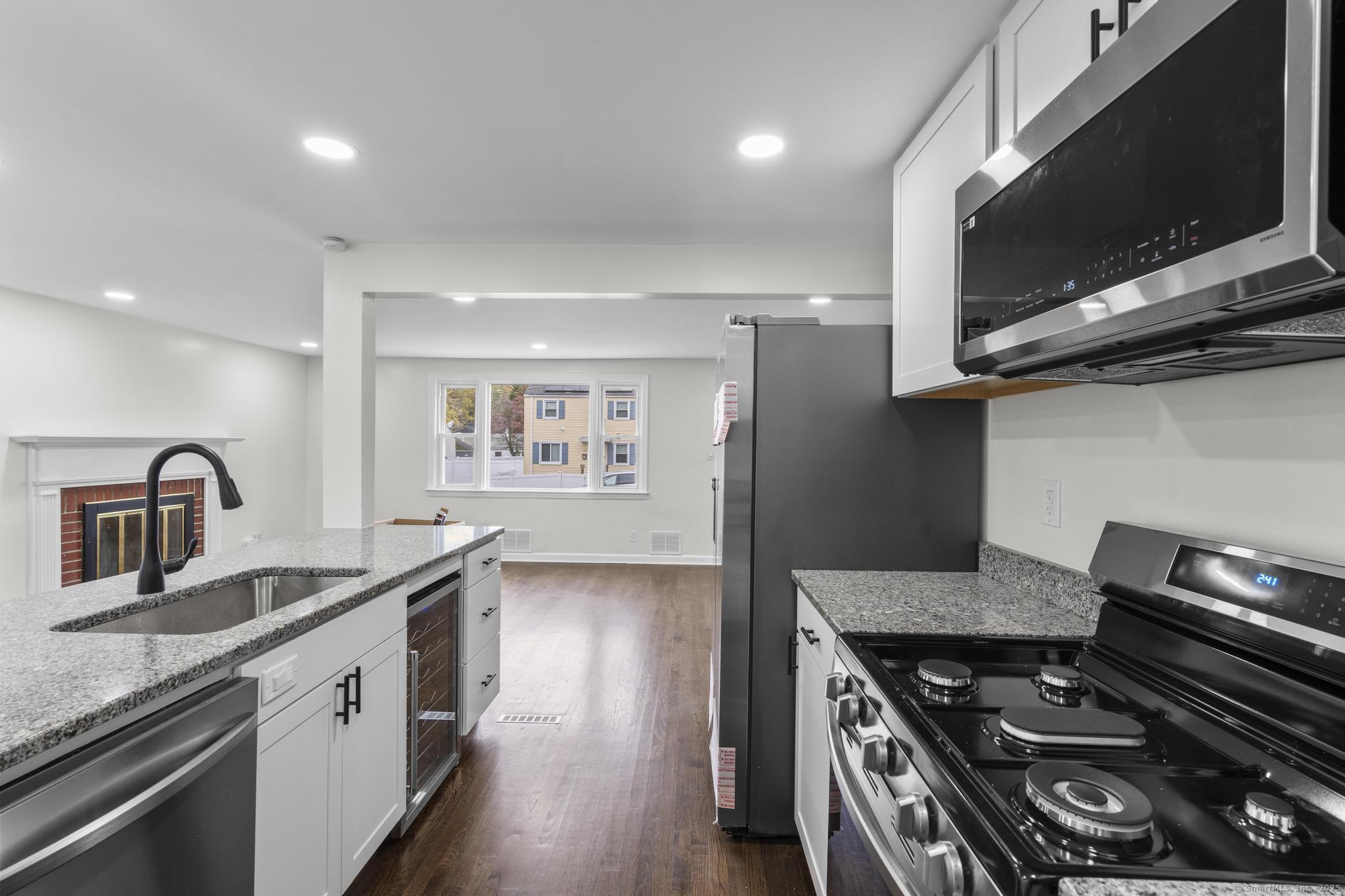 147 Morningside West Street Hartford CT 06112