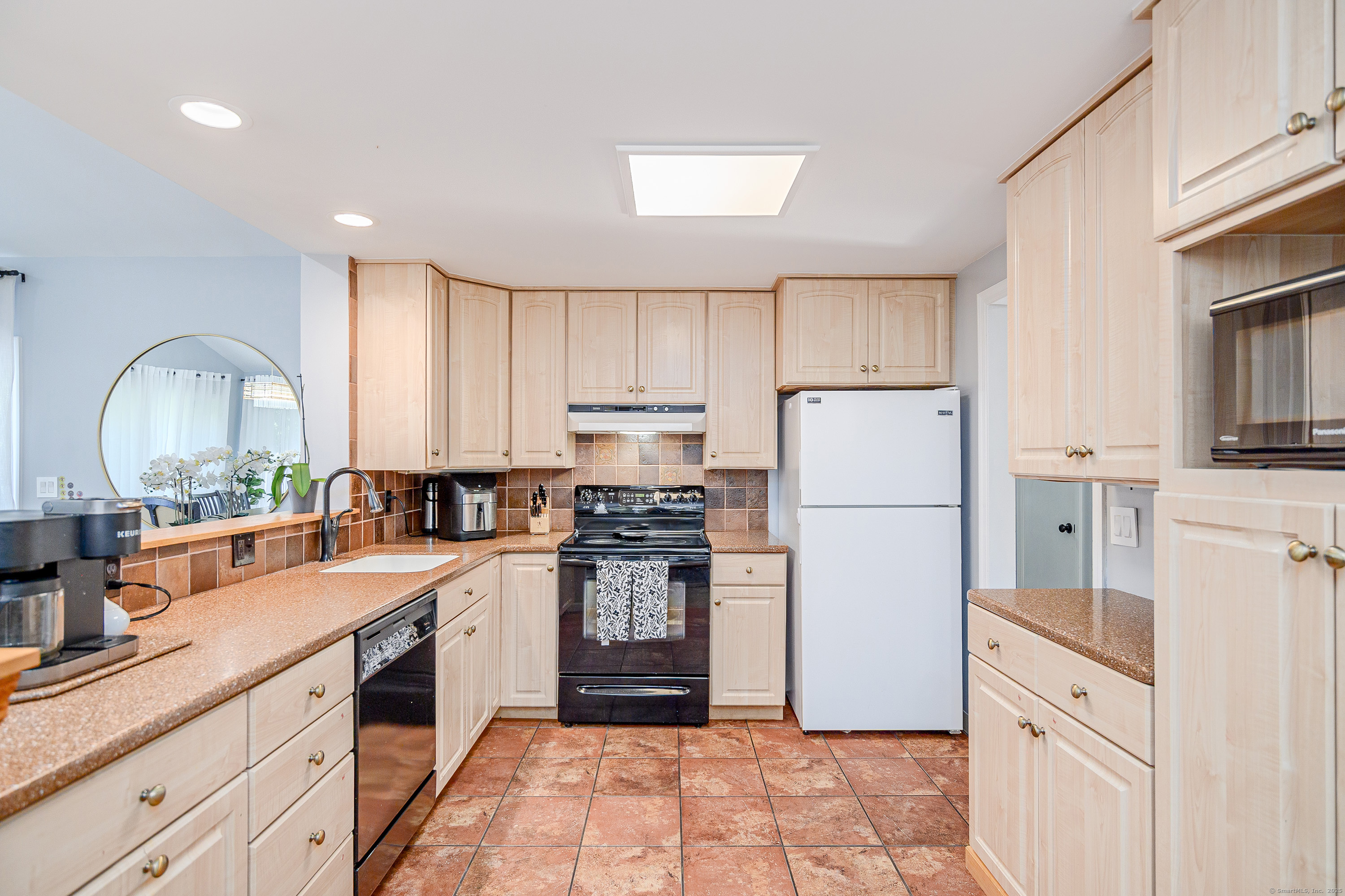 9 Chuck Wagon Lane Danbury CT 06810