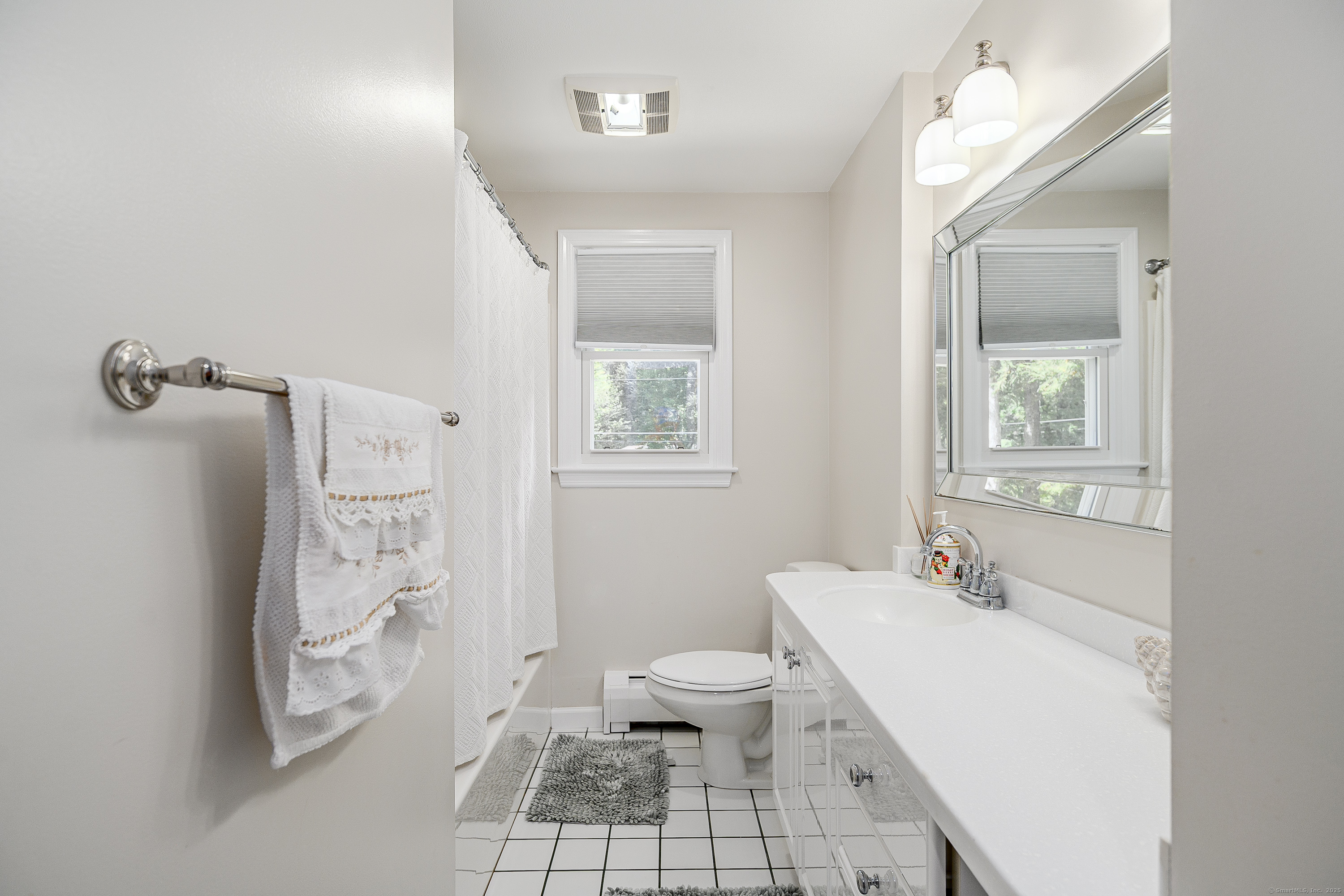 9 Chuck Wagon Lane Danbury CT 06810