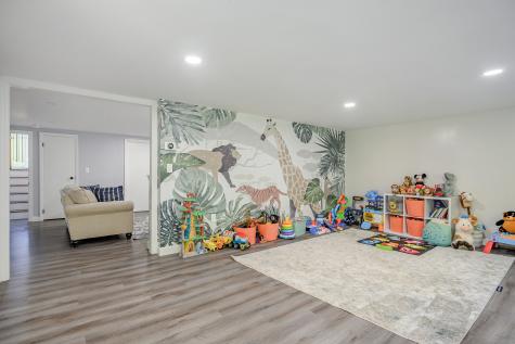 9 Chuck Wagon Lane Danbury CT 06810