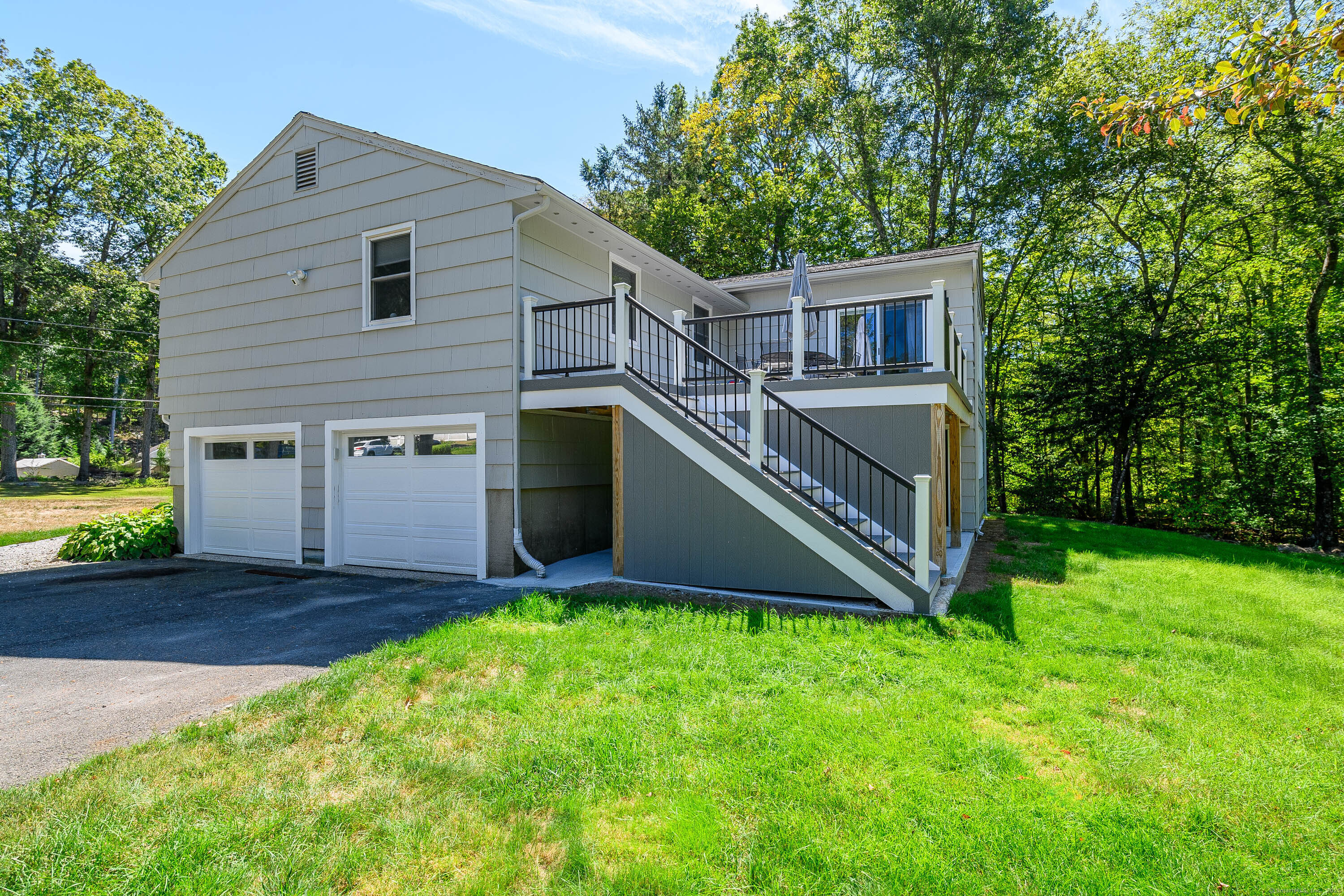 9 Chuck Wagon Lane Danbury CT 06810