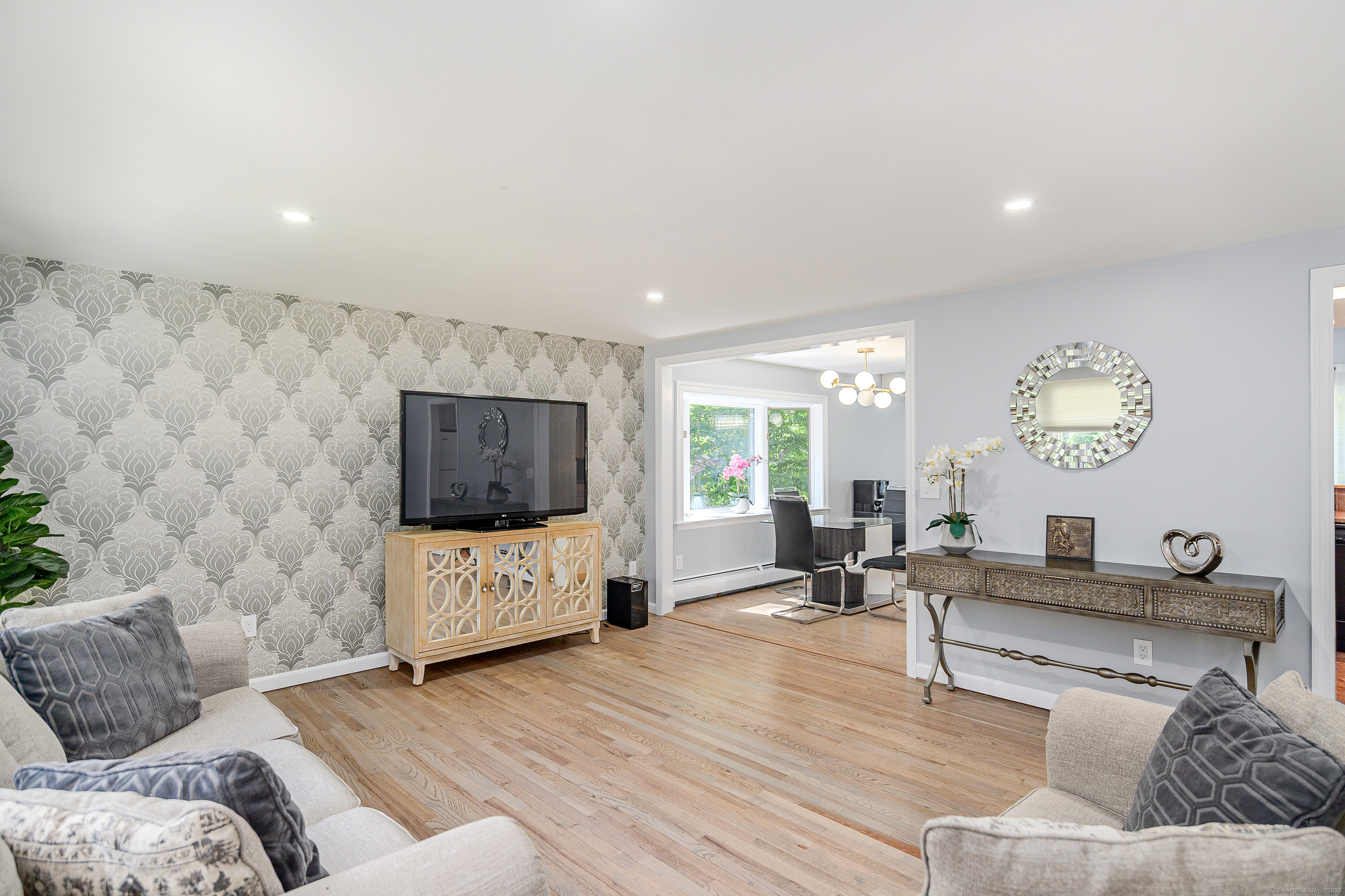 9 Chuck Wagon Lane Danbury CT 06810