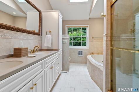 19 Tamarack Place Greenwich CT 06831