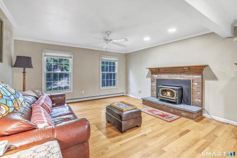 32 Shari Drive Seymour CT 06483