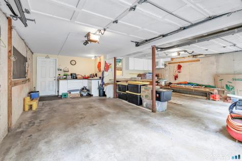 32 Shari Drive Seymour CT 06483