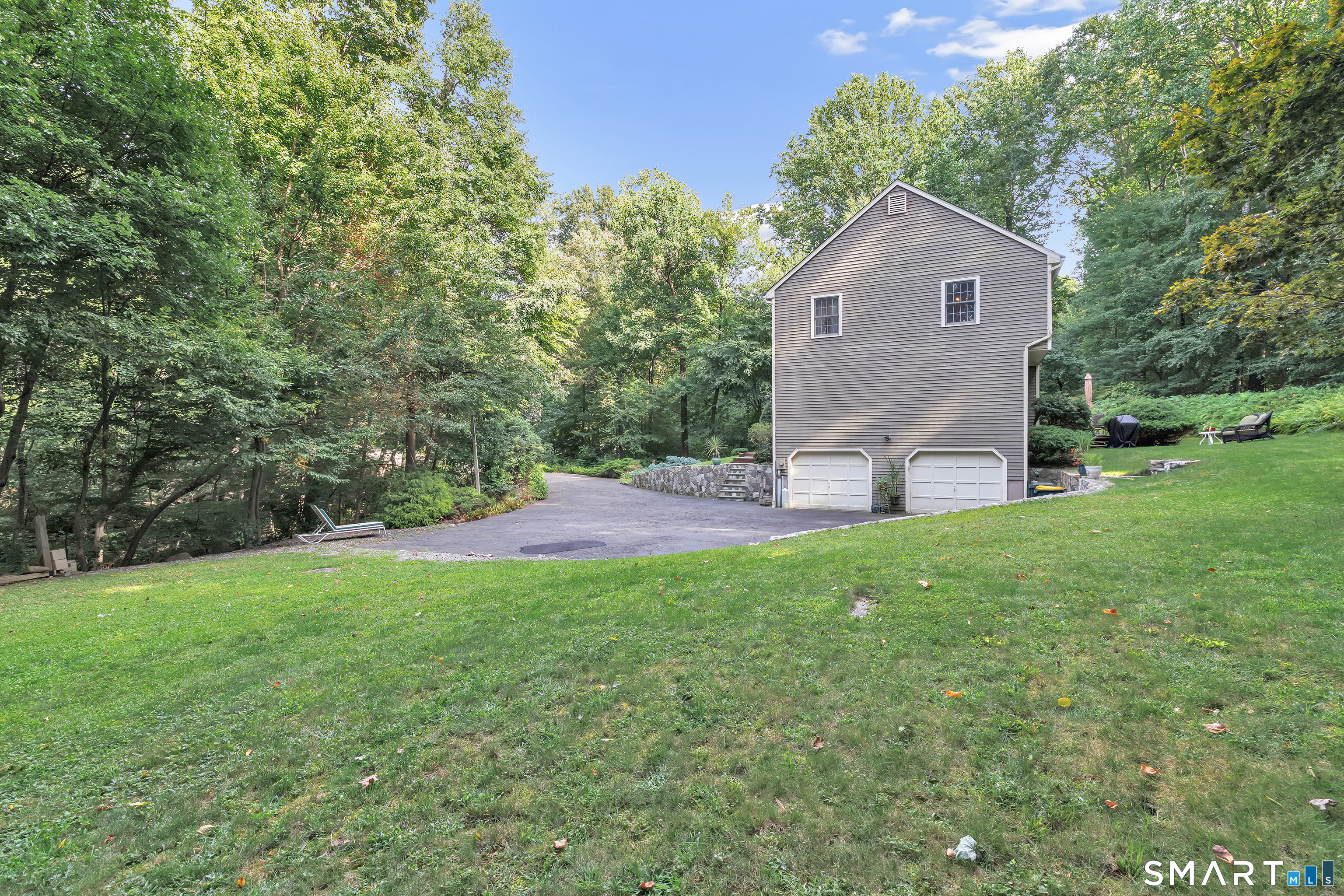 32 Shari Drive Seymour CT 06483
