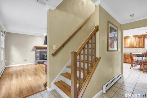 32 Shari Drive Seymour CT 06483
