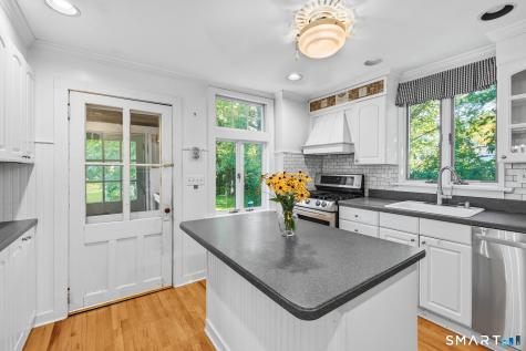 12 Olmstead Lane Ridgefield CT 06877