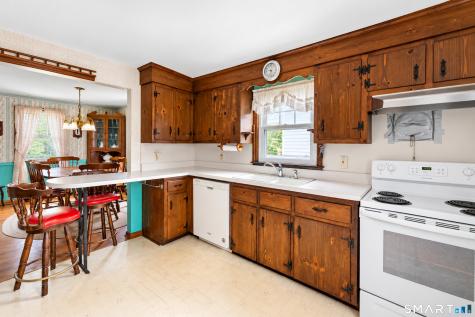 98 Wilbur Avenue Meriden CT 06450