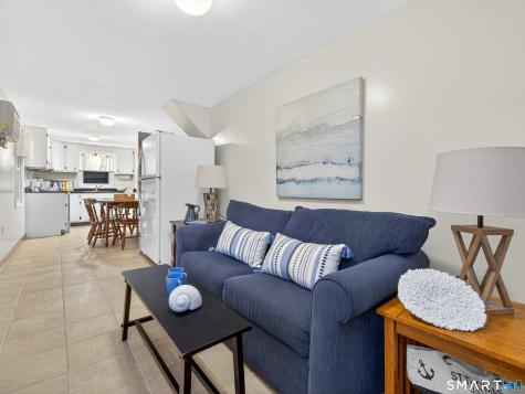 31 Old Colony Road Old Lyme CT 06371