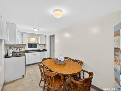 31 Old Colony Road Old Lyme CT 06371