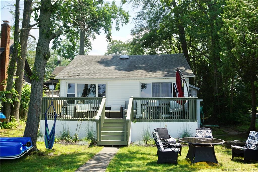 13 Hawthorne Road East Hampton CT 06424