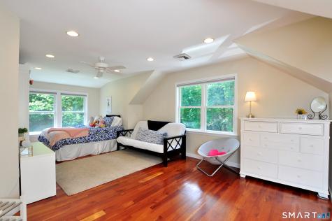 79 High Valley Drive Canton CT 06019