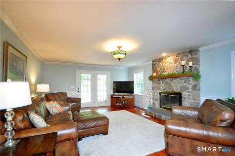 79 High Valley Drive Canton CT 06019