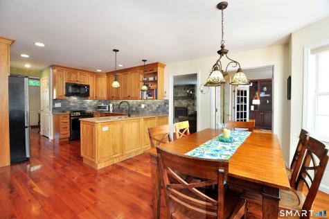 79 High Valley Drive Canton CT 06019