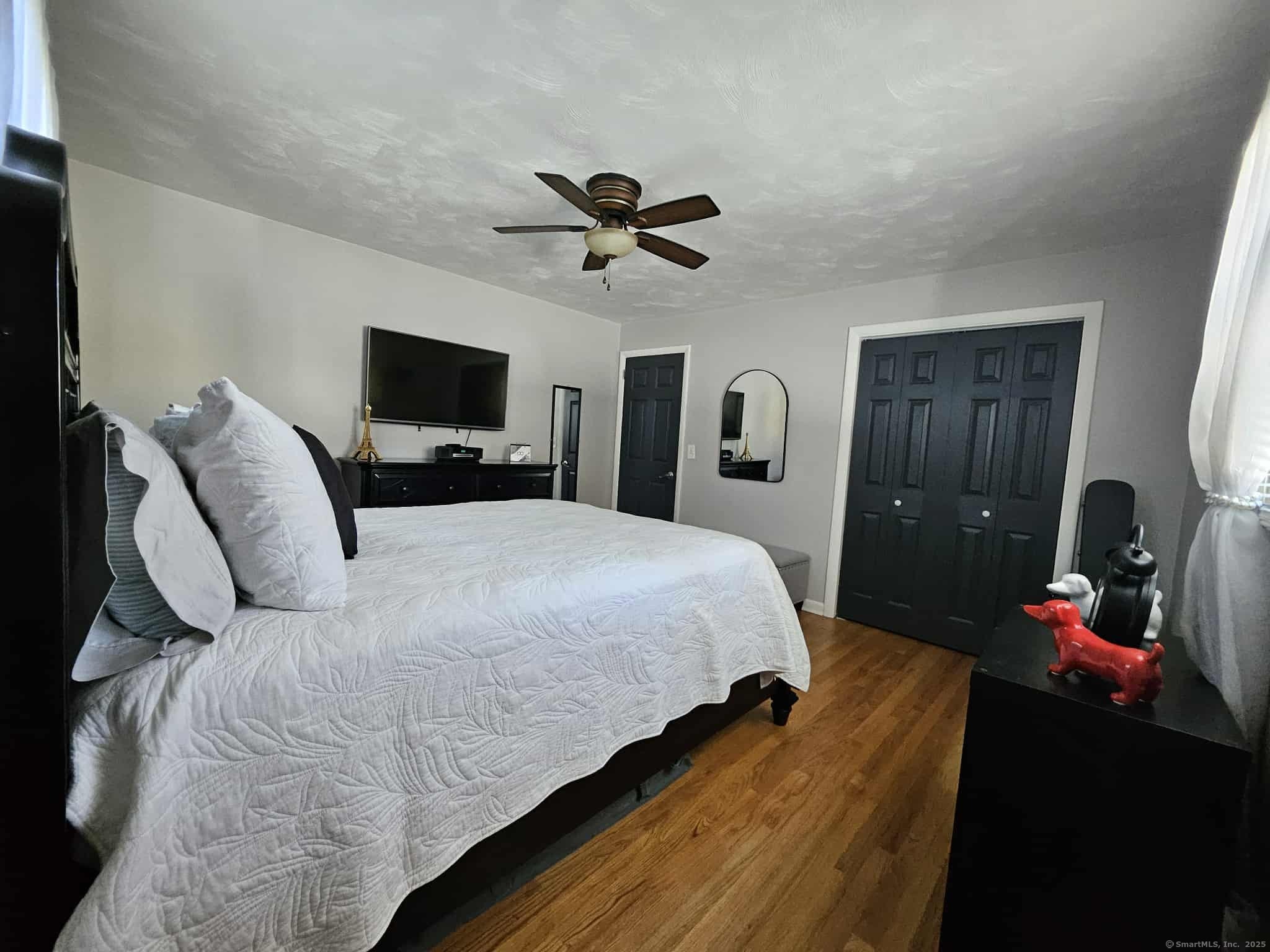 2 F Street Derby CT 06418