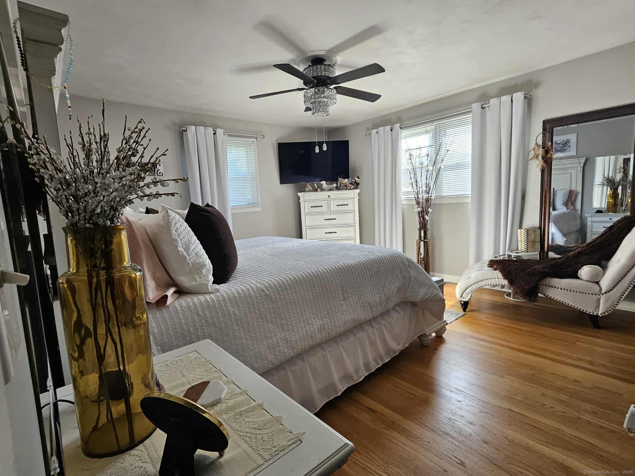 2 F Street Derby CT 06418