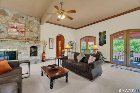 194 Quaker Farms Road Oxford CT 06478