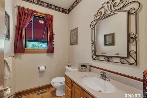 194 Quaker Farms Road Oxford CT 06478