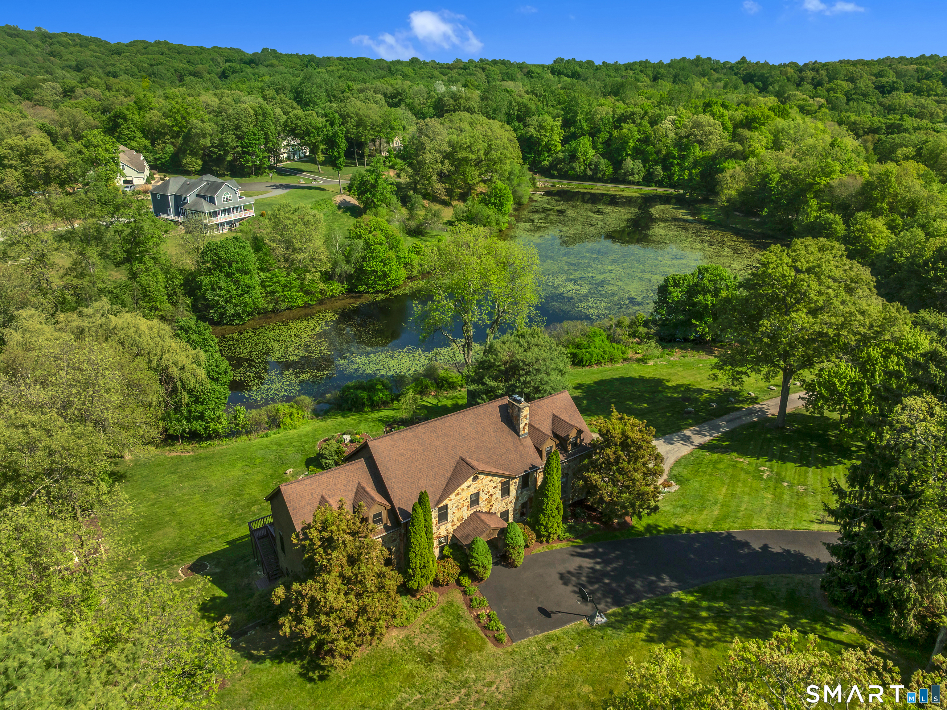 194 Quaker Farms Road Oxford CT 06478
