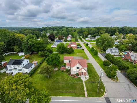 147 Old Mill Road Middletown CT 06457