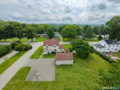 147 Old Mill Road Middletown CT 06457